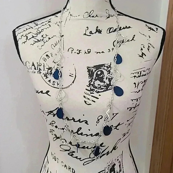 #10 set of 3 fashion statement charm seashell medallion necklaces - Picture 2 of 4